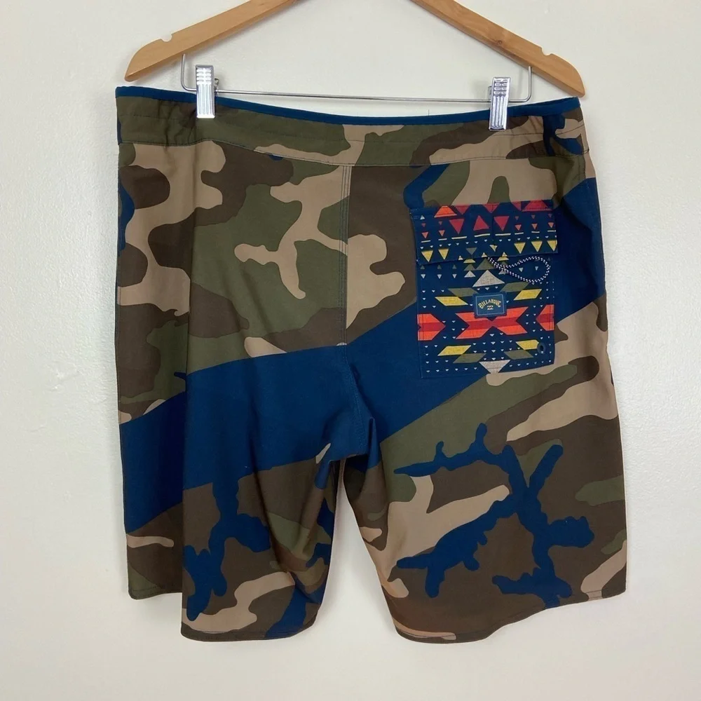 Billabong T Street Airlite Stretch Boardshort Baggies Camo Swim Beach Summer 36